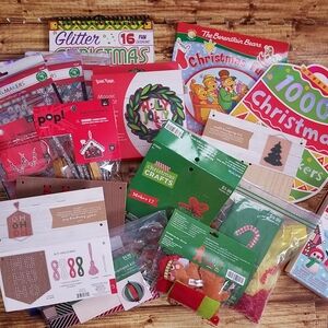 Hobby Lobby Joanns Michaels Kids Christmas Craft & Activity Set Ages 6-12